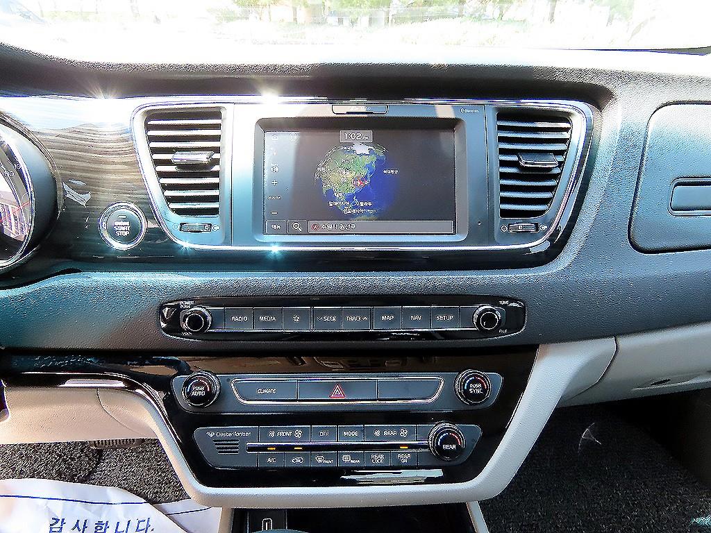 KIA Carnival 2019 - Importación desde Corea - HF Imports Iquique - Foto 14