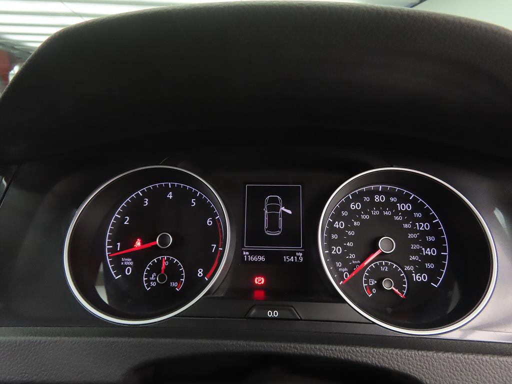 Volkswagen Golf - Vista 11
