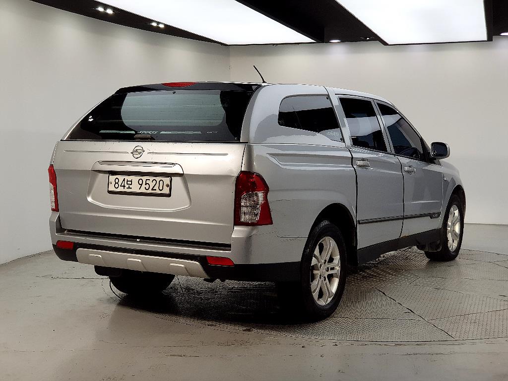 Ssangyong Korando - Vista 6