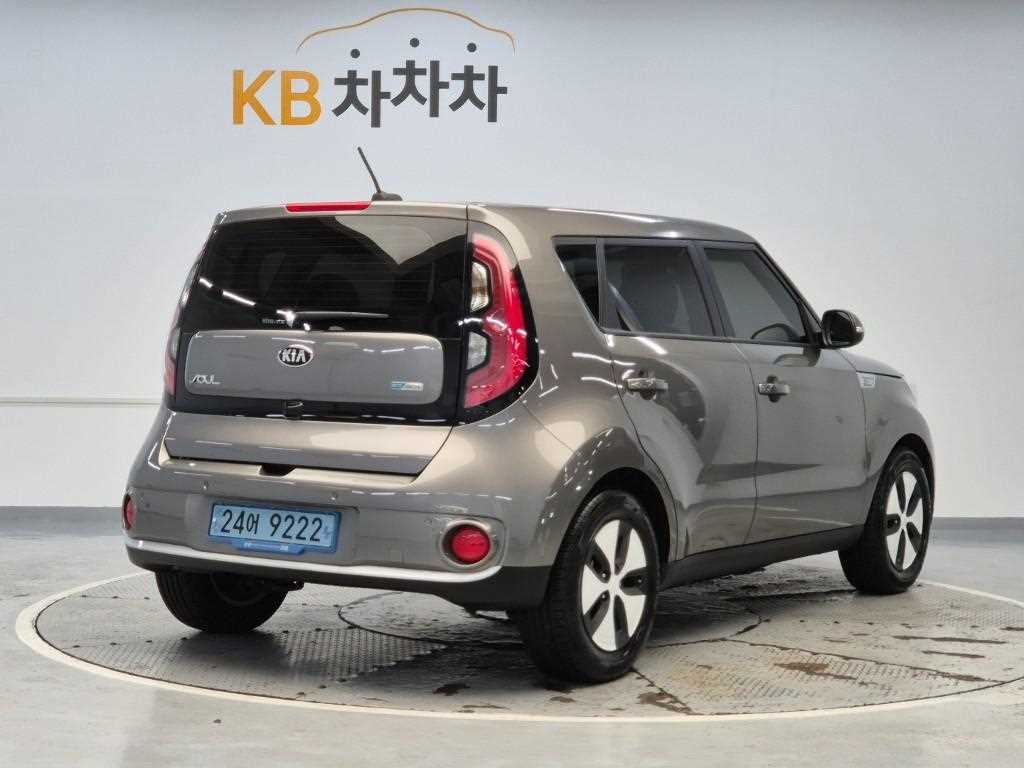 KIA Soul - Vista 3