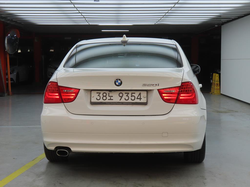 BMW 3 series - Vista 3