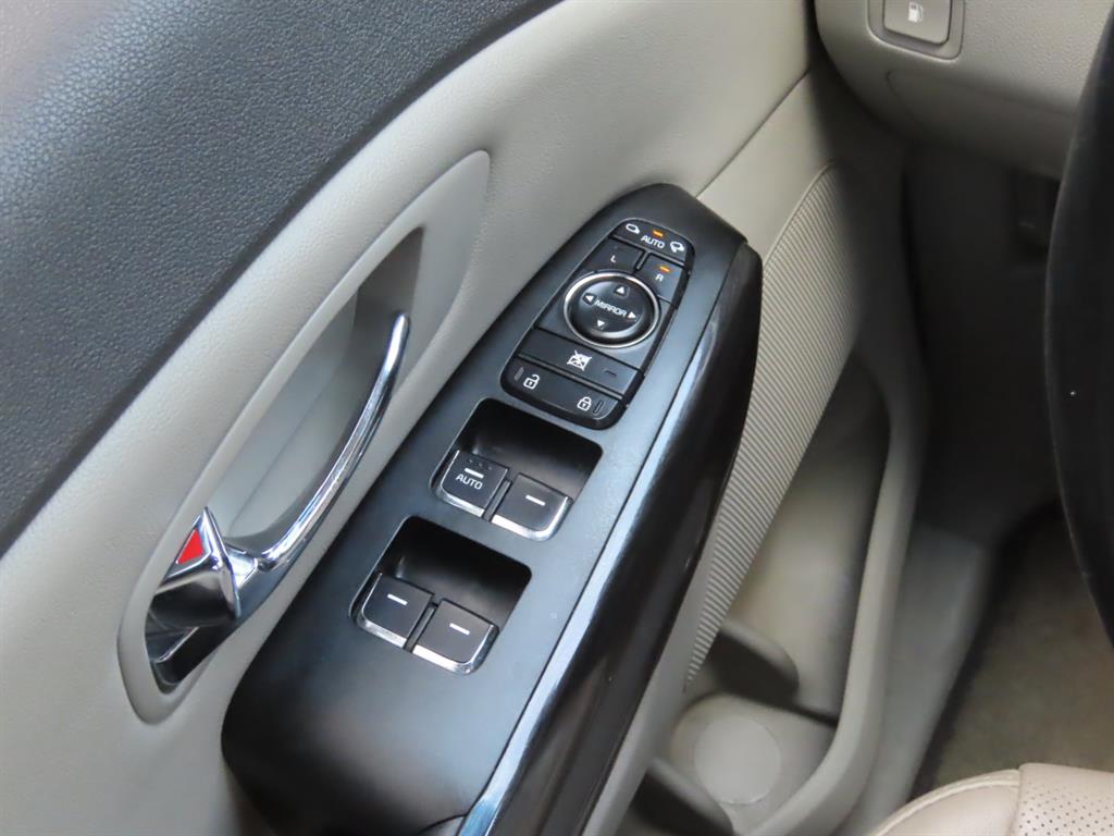 KIA Carnival 2017 - Importación desde Corea - HF Imports Iquique - Foto 16