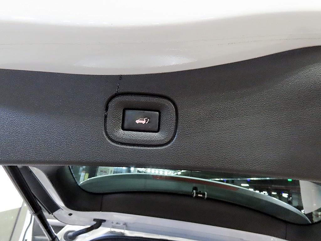 SAMSUNG QM6 2019 Blanco - Importación desde Corea - HF Imports Iquique - Foto 18