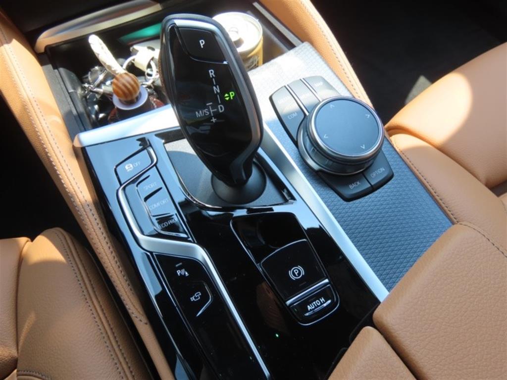BMW 5 Series - Vista 8