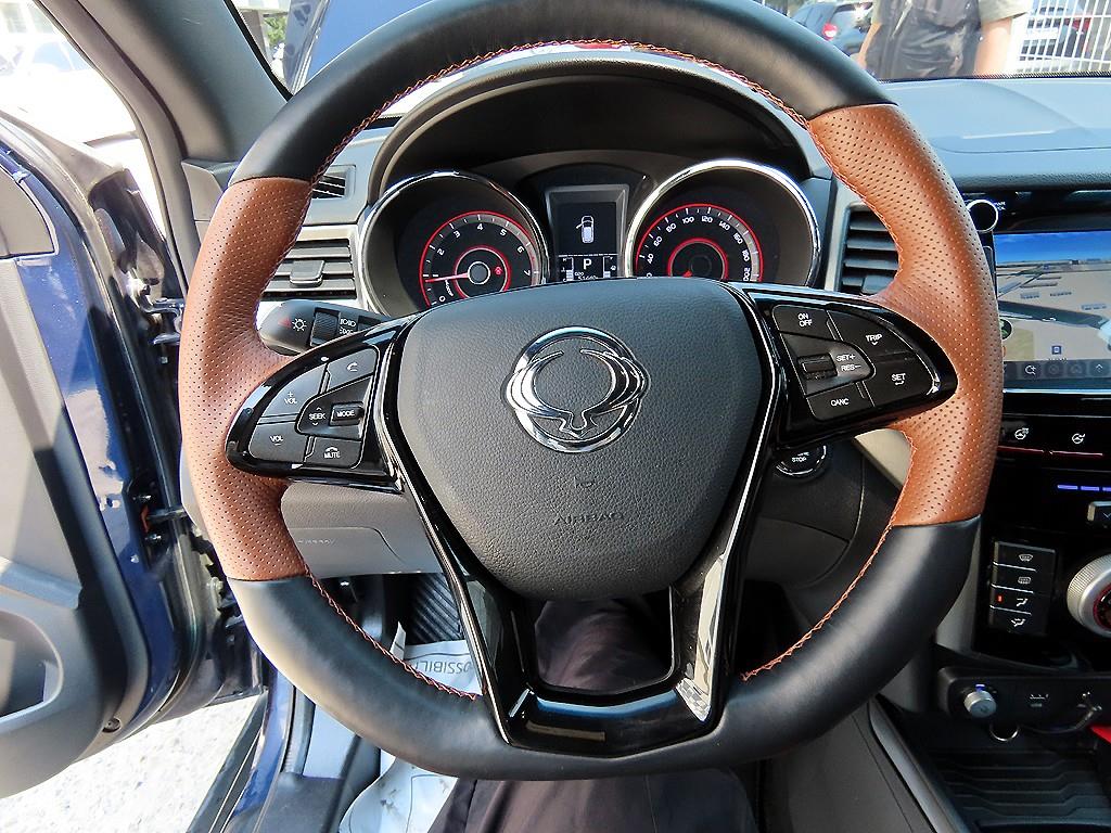 Ssangyong Tivoli - Vista 10