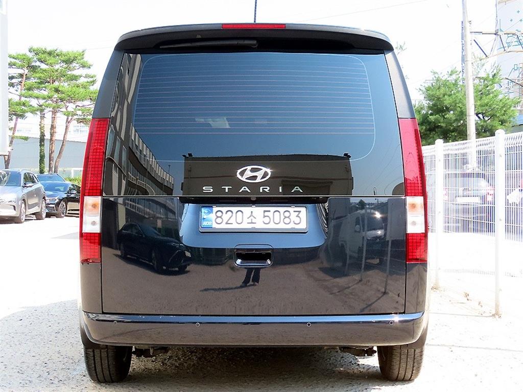 HYUNDAI Staria - Vista 6