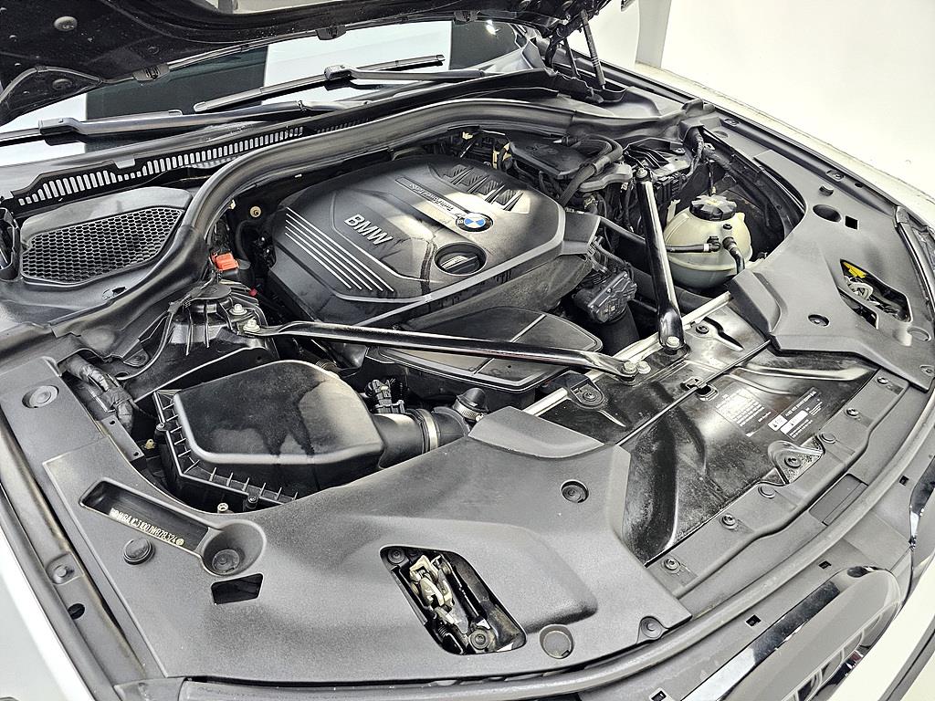 BMW 5 Series - Vista 8
