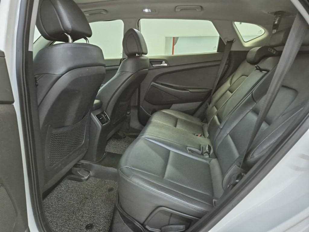 HYUNDAI Tucson - Vista 12