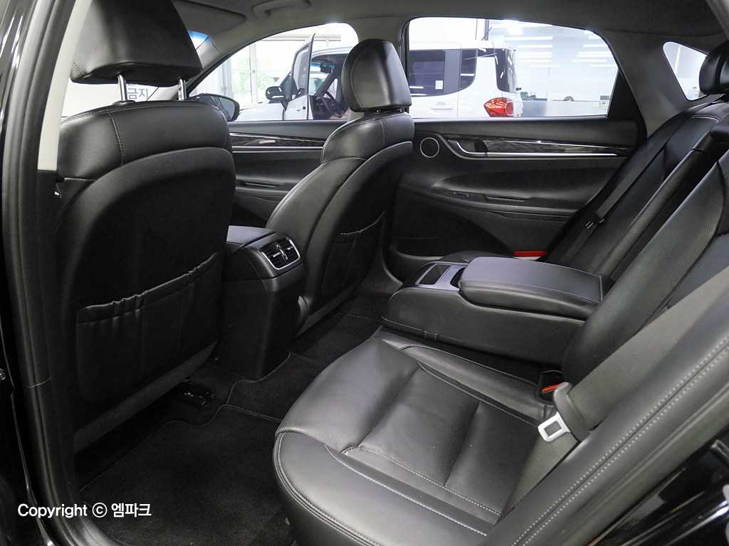 HYUNDAI Grandeur 2018 Negro - Importación desde Corea - HF Imports Iquique - Foto 13