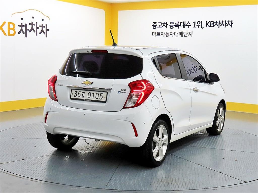 Chevrolet Spark - Vista 6