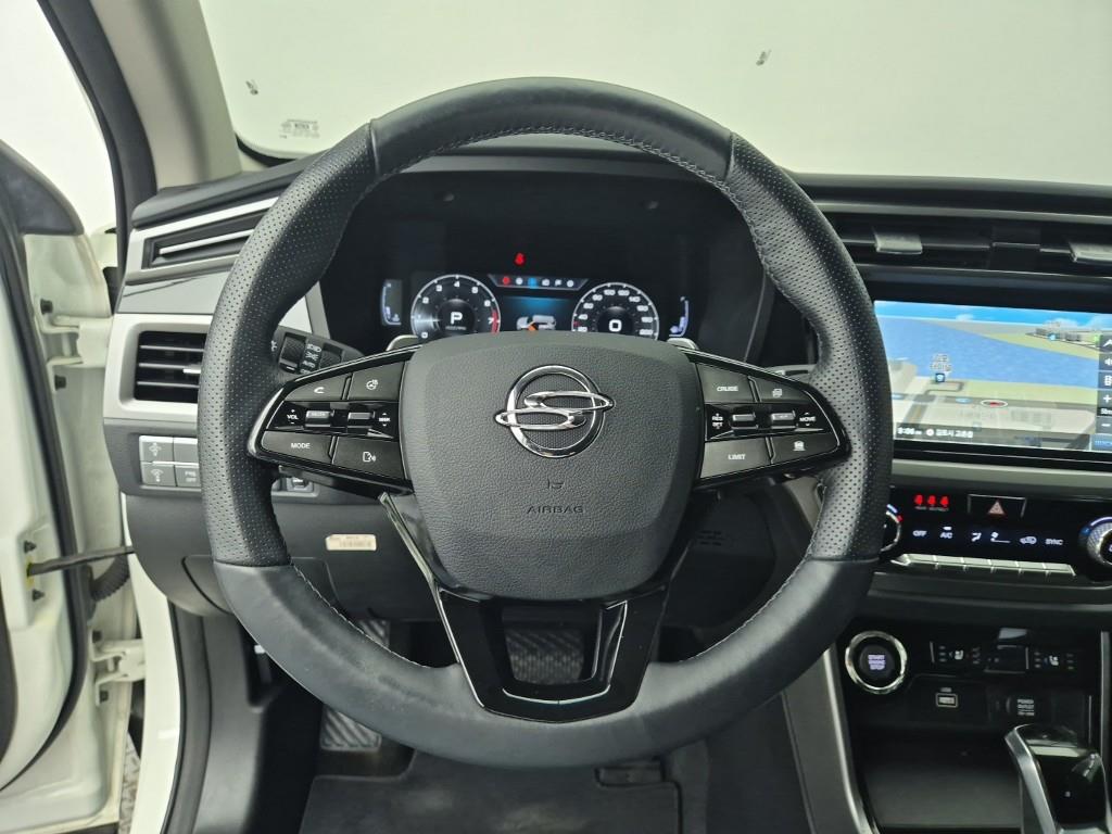 Ssangyong Korando - Vista 11