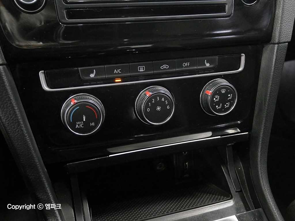 Volkswagen Golf 2013 Negro - Importación desde Corea - HF Imports Iquique - Foto 15