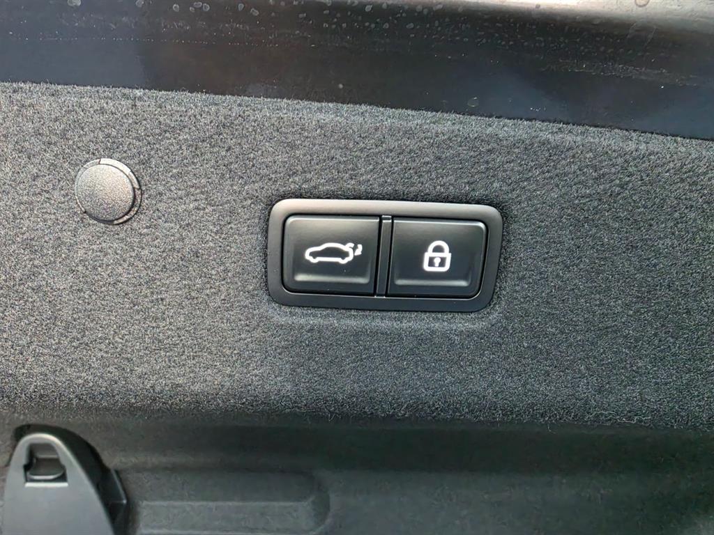KIA K8 - Vista 8