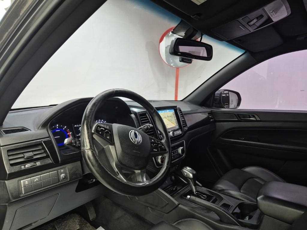 Ssangyong Rexton - Vista 9