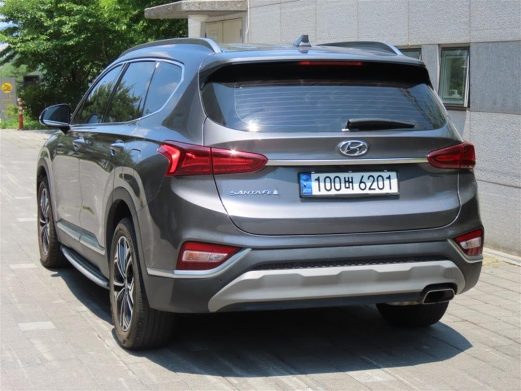 HYUNDAI Santa Fe - Vista 6