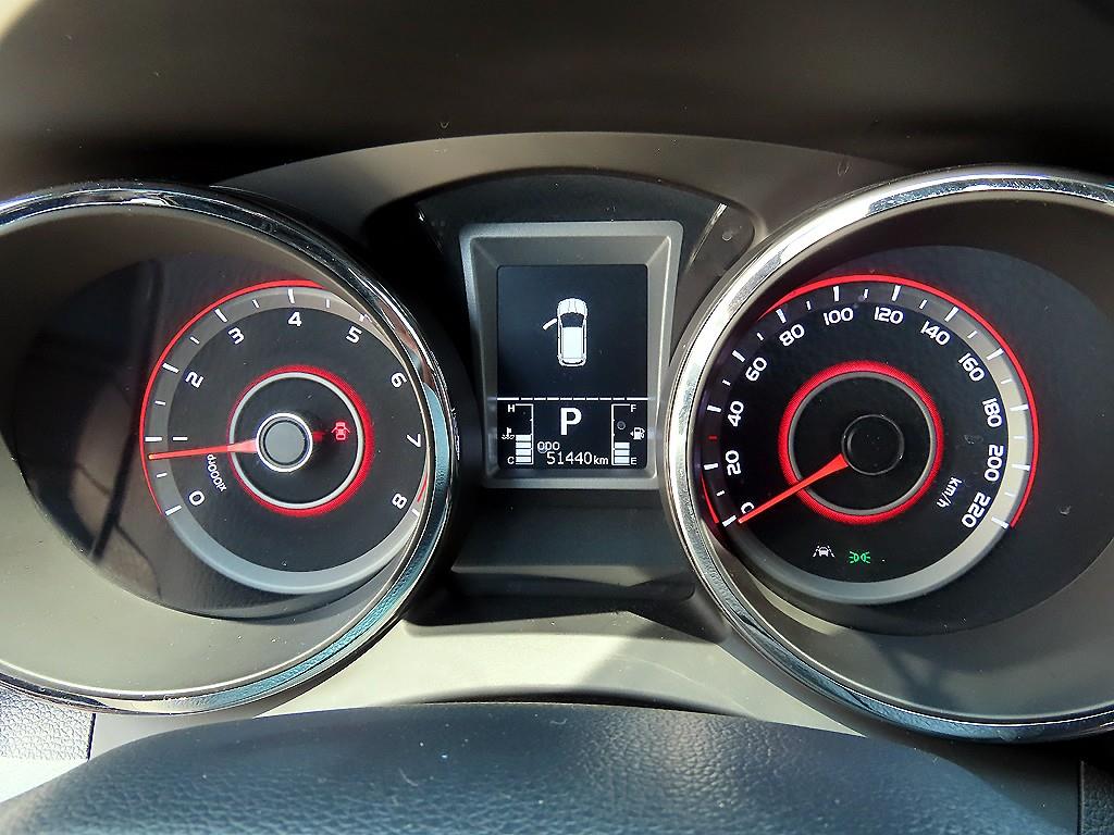 Ssangyong Tivoli - Vista 11