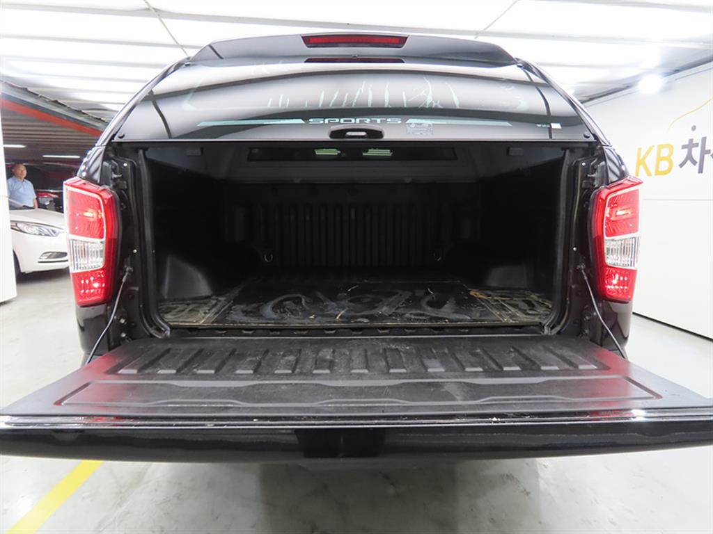 Ssangyong Rexton 2022 Negro - Importación desde Corea - HF Imports Iquique - Foto 20