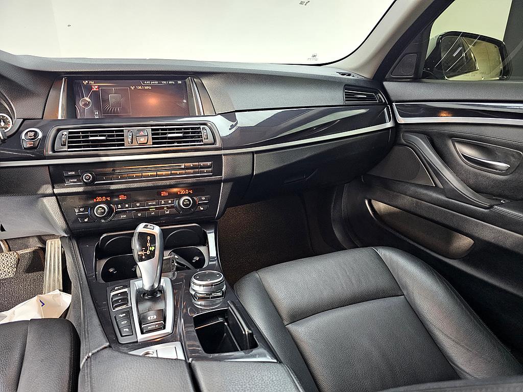 BMW 5 Series - Vista 12
