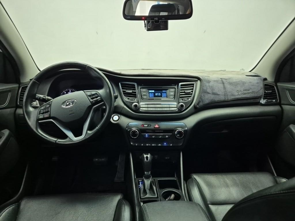 HYUNDAI Tucson - Vista 9