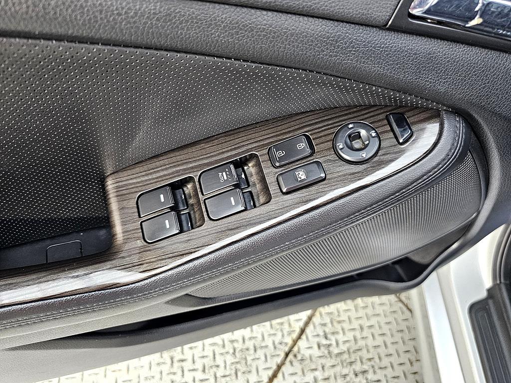 KIA K5 2010 Gris - Importación desde Corea - HF Imports Iquique - Foto 15