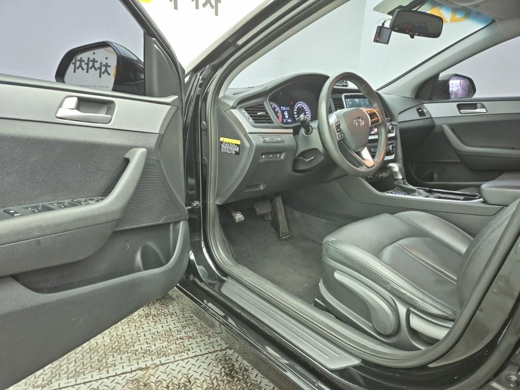 HYUNDAI Sonata 2018 Negro - Importación desde Corea - HF Imports Iquique - Foto 19