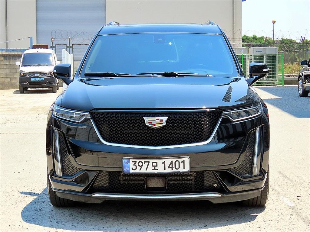 Cadillac XT6