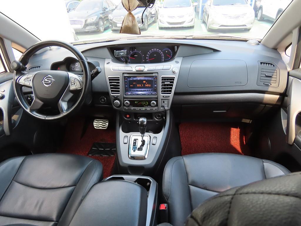 Ssangyong Korando - Vista 7