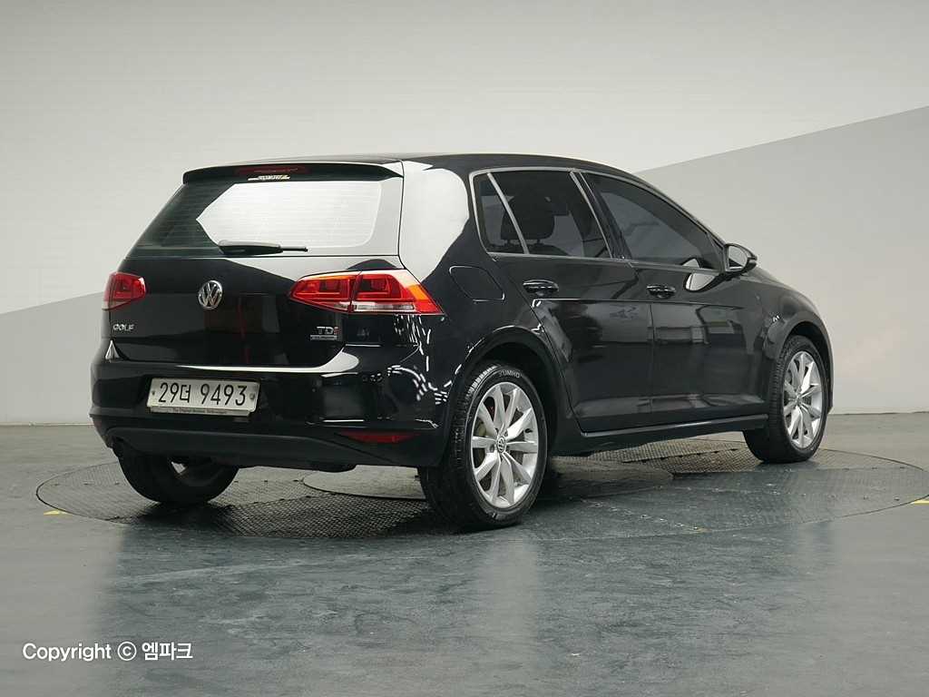 Volkswagen Golf - Vista 6