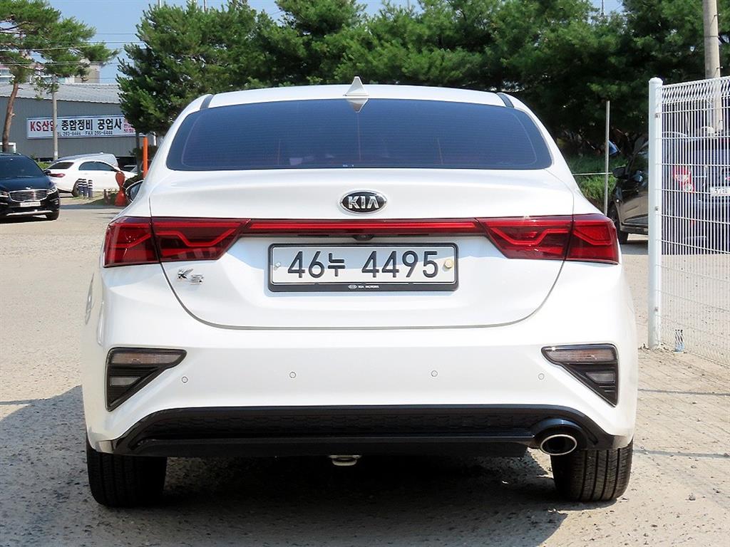 KIA K3 - Vista 6