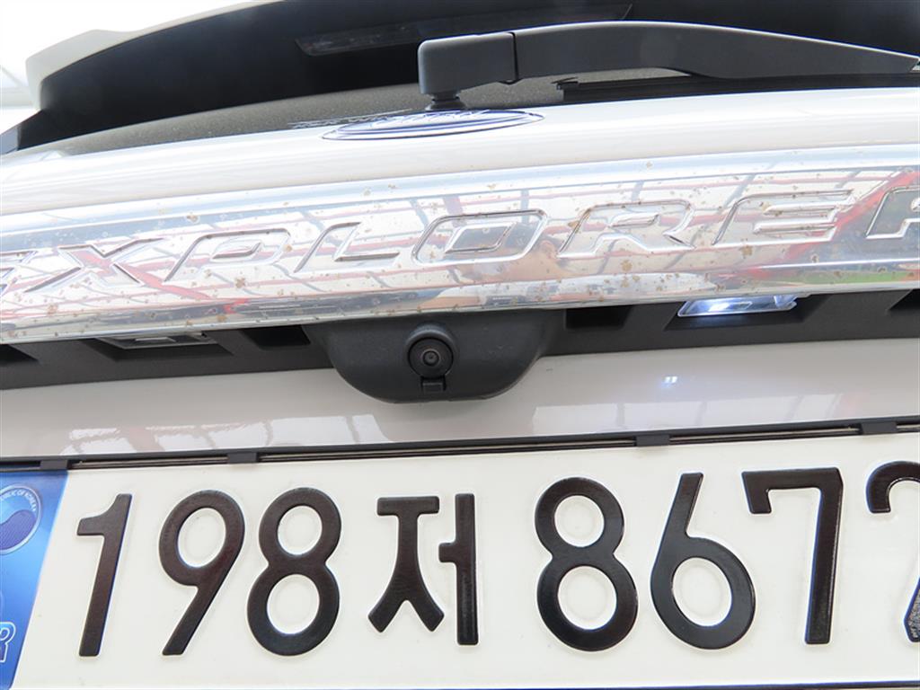 Ford Explorer 2023 Blanco - Importación desde Corea - HF Imports Iquique - Foto 18