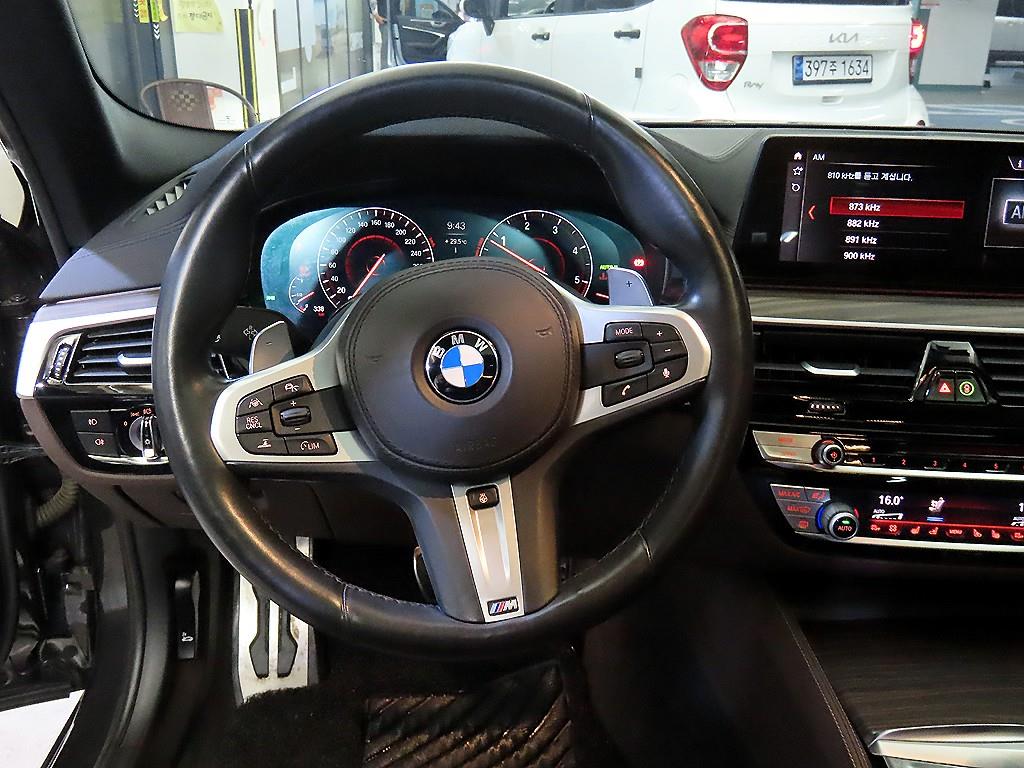 BMW 5 Series - Vista 10