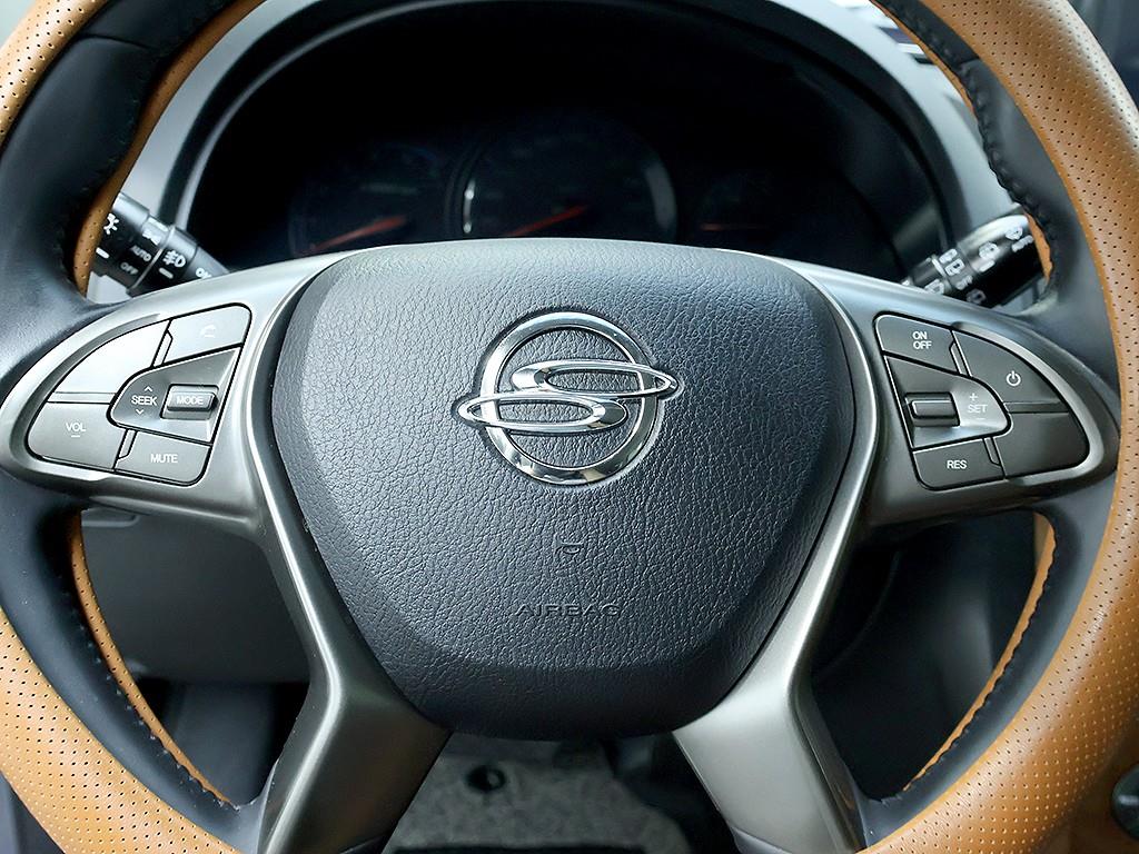 Ssangyong Rexton 2016 Gris - Importación desde Corea - HF Imports Iquique - Foto 18