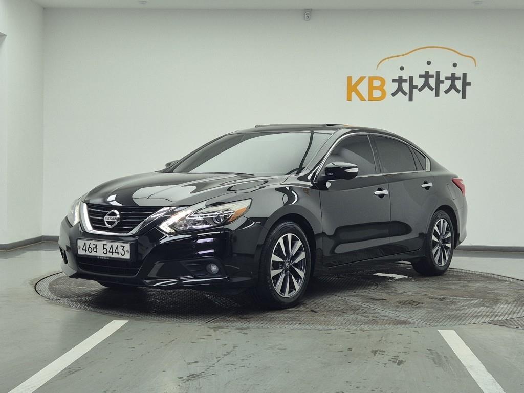 Nissan Altima 2017 Negro - Importación desde Corea - HF Imports Iquique - Foto 1