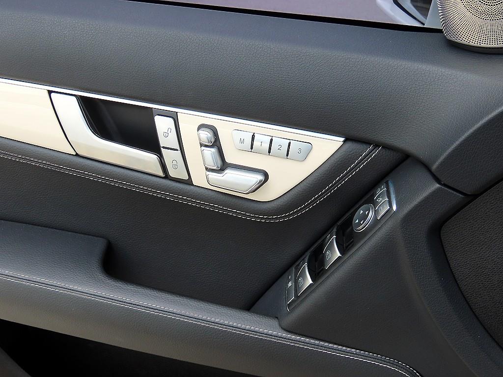 Mercedes Benz C Class 2012 Blanco - Importación desde Corea - HF Imports Iquique - Foto 13