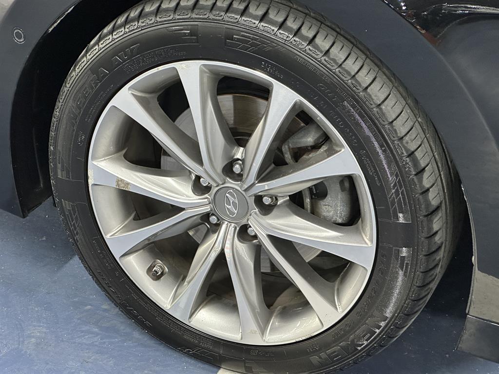HYUNDAI Grandeur - Vista 7