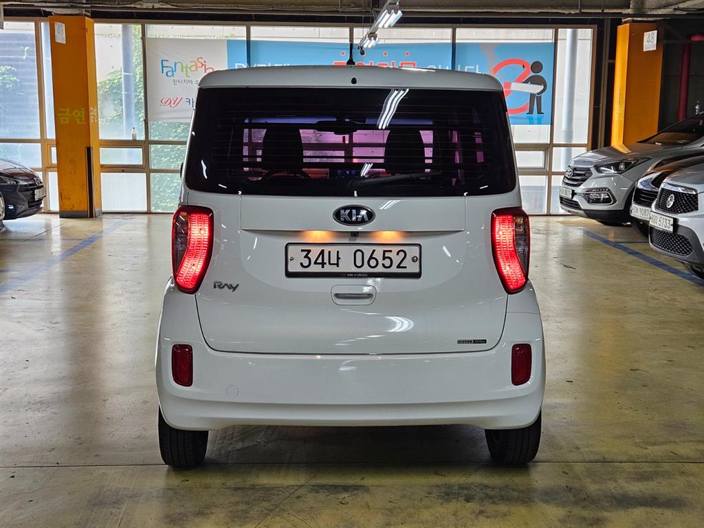 KIA Ray - Vista 6