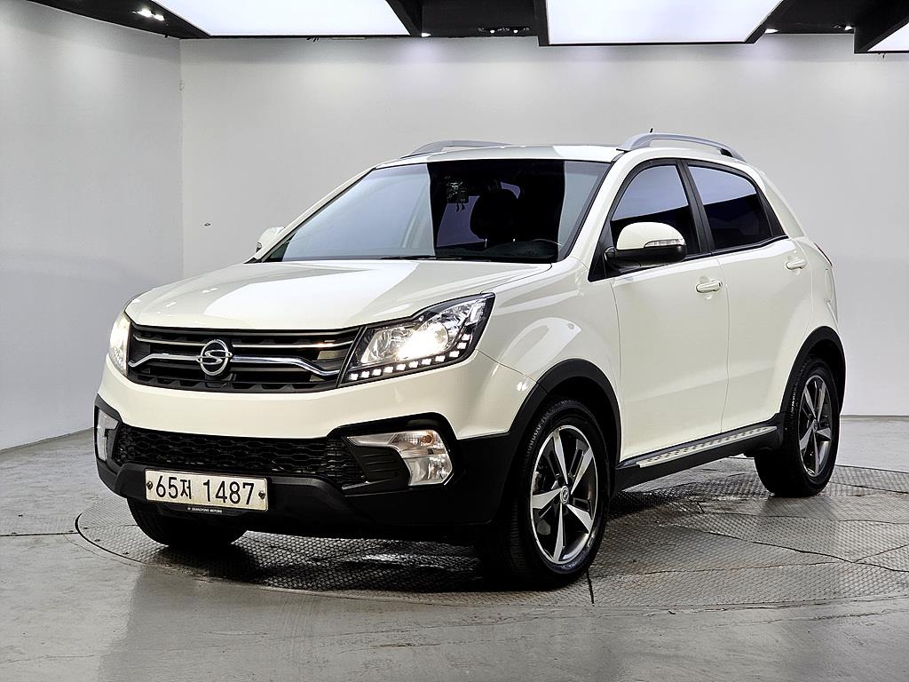 Ssangyong Korando 2017 Blanco - Importación desde Corea - HF Imports Iquique - Foto 1