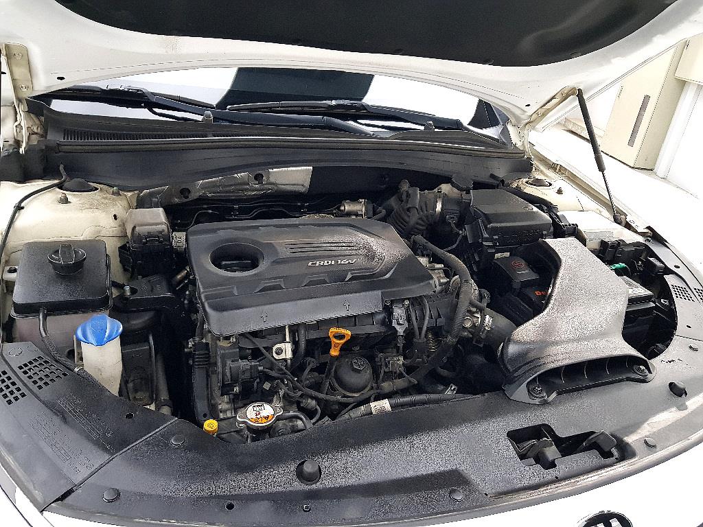 KIA K5 - Vista 8