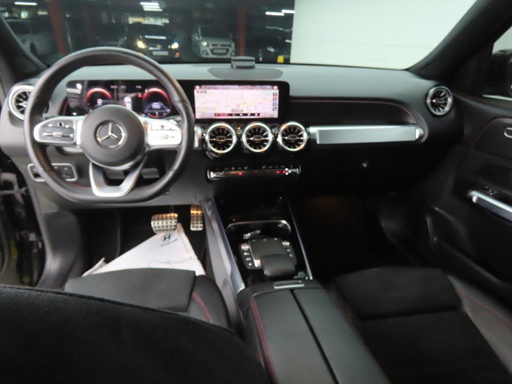 Mercedes Benz GLB Class - Vista 9
