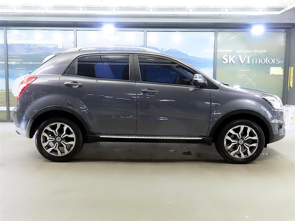 Ssangyong Korando - Vista 3