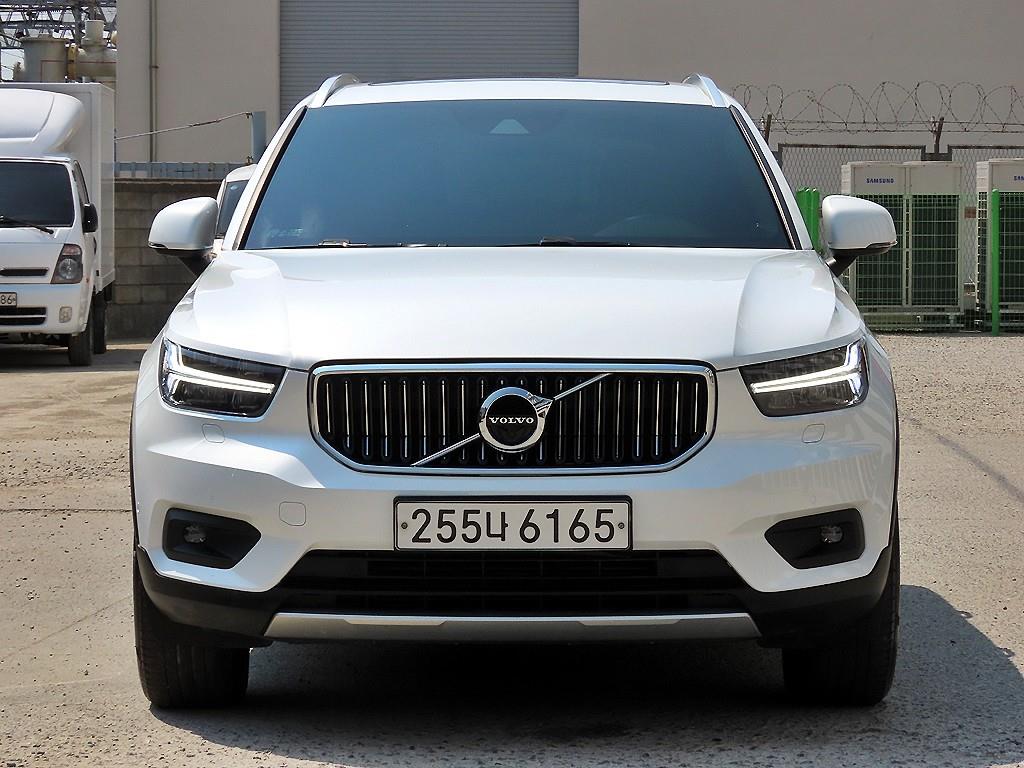 Volvo XC40 2020 Blanco - Importación desde Corea - HF Imports Iquique - Foto 1