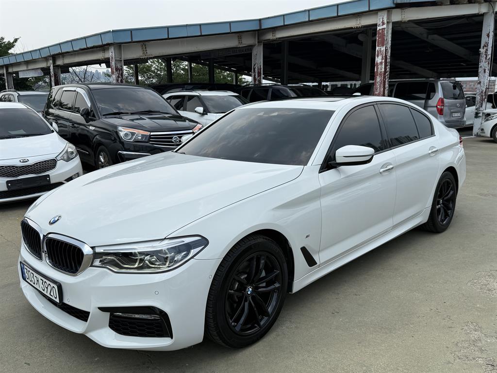 BMW 5 Series - Vista 2
