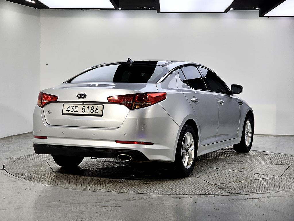 KIA K5 - Vista 6