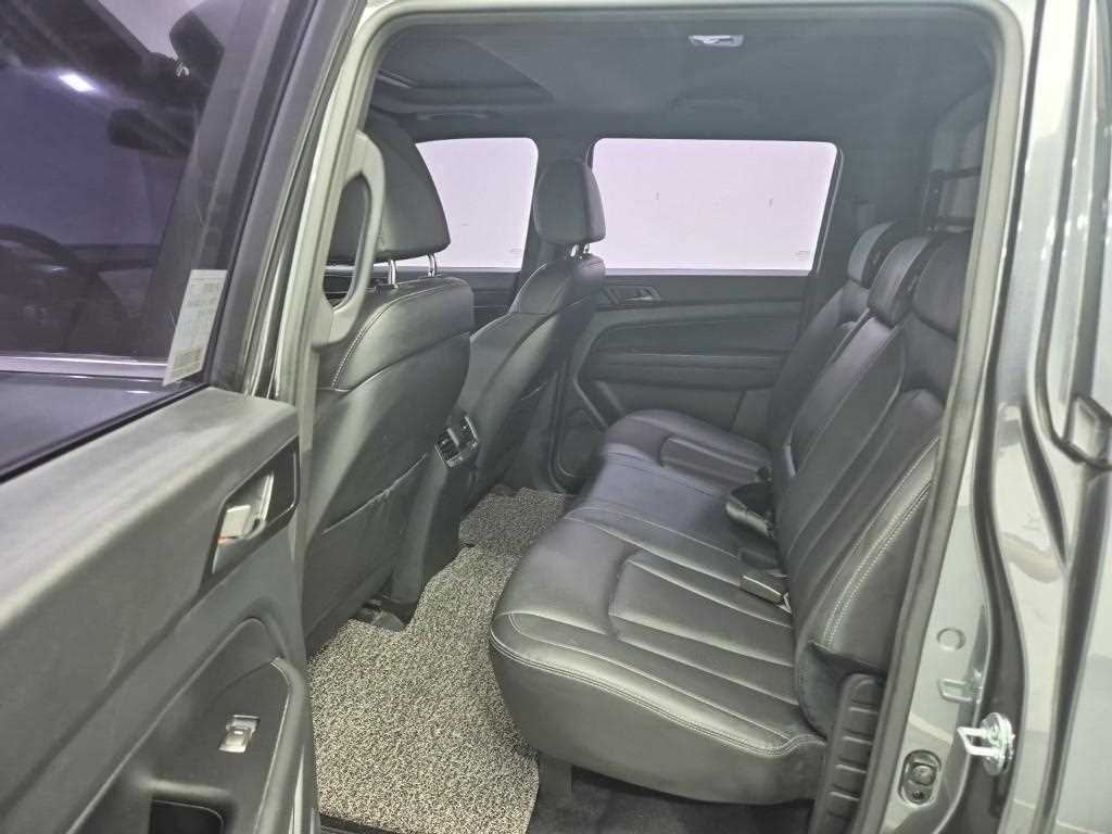 Ssangyong Rexton 2019 Gris - Importación desde Corea - HF Imports Iquique - Foto 14