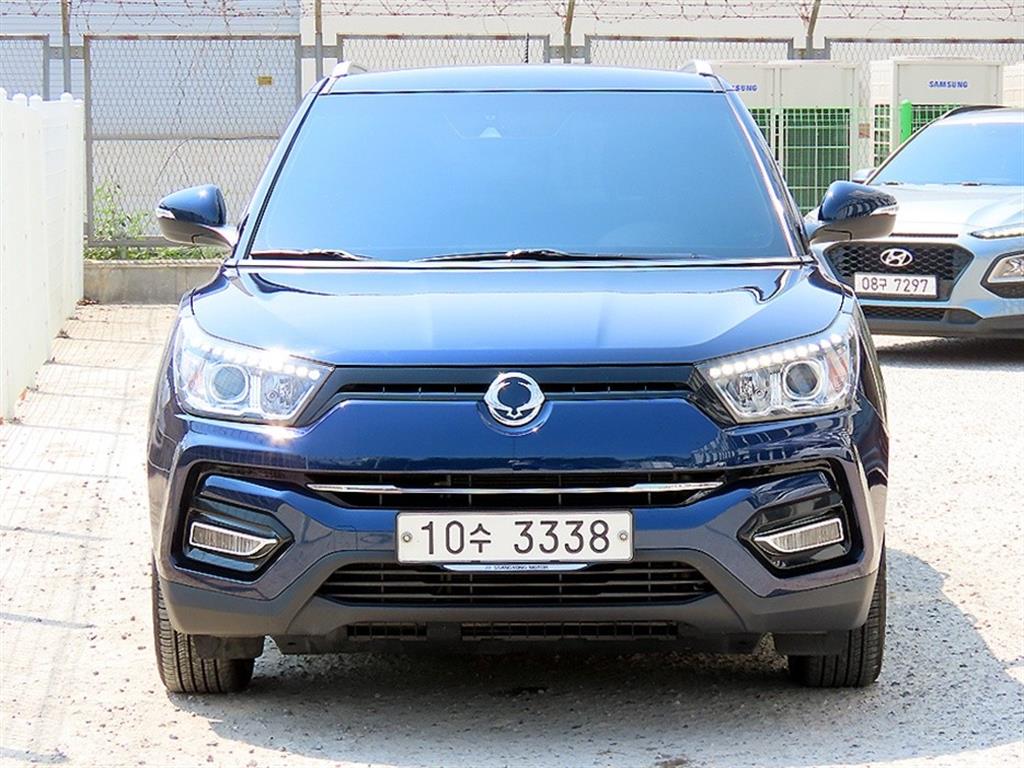 Ssangyong Tivoli 2019 Azul - Importación desde Corea - HF Imports Iquique - Foto 1