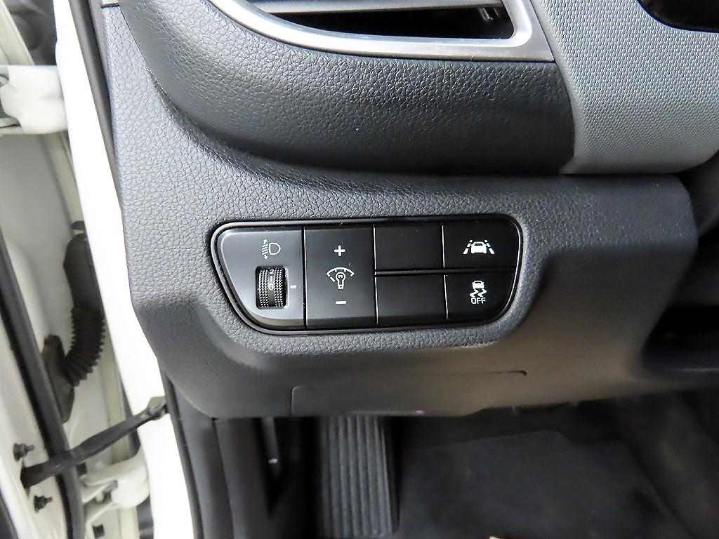 KIA Seltos 2020 Blanco - Importación desde Corea - HF Imports Iquique - Foto 14