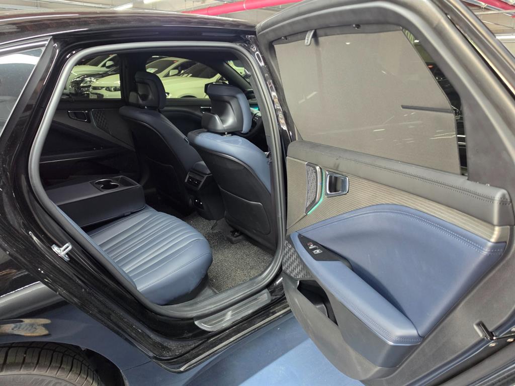 KIA K8 - Vista 11