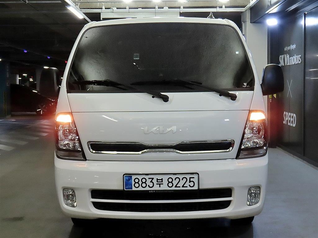 Small Truck Cargo (small) - Vista 2