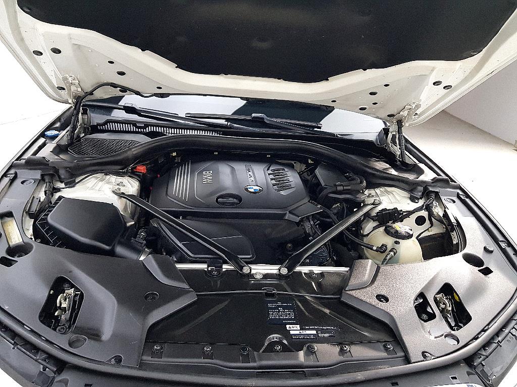 BMW 5 Series - Vista 8