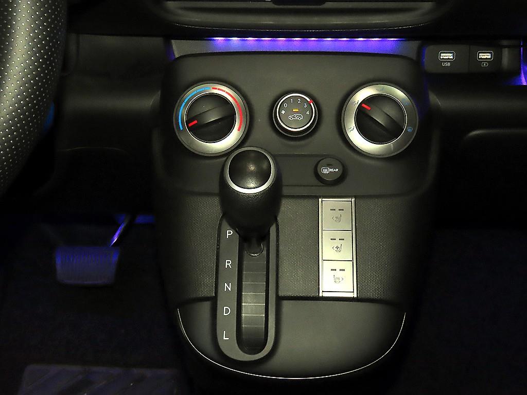 HYUNDAI Casper 2024 Blanco - Importación desde Corea - HF Imports Iquique - Foto 14